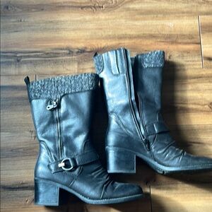 Black Faux Leather BareTraps Wylla 9M Boots